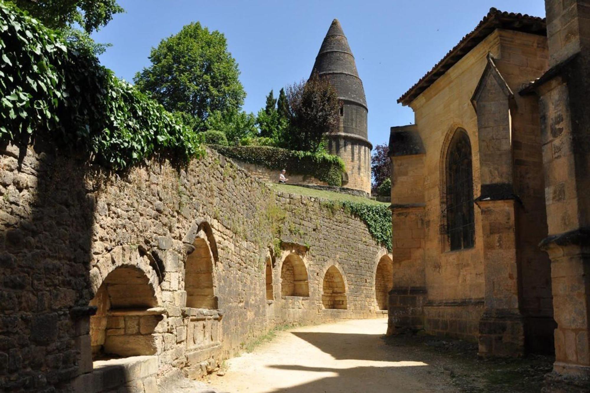 In The Heart Of Sarlat- Charming & Authentic House Villa Exterior photo